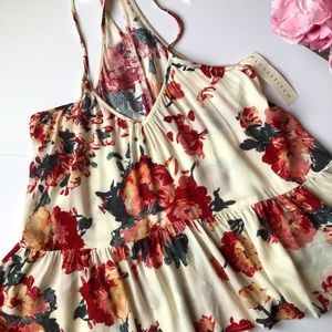 Love stitch tank, NWT